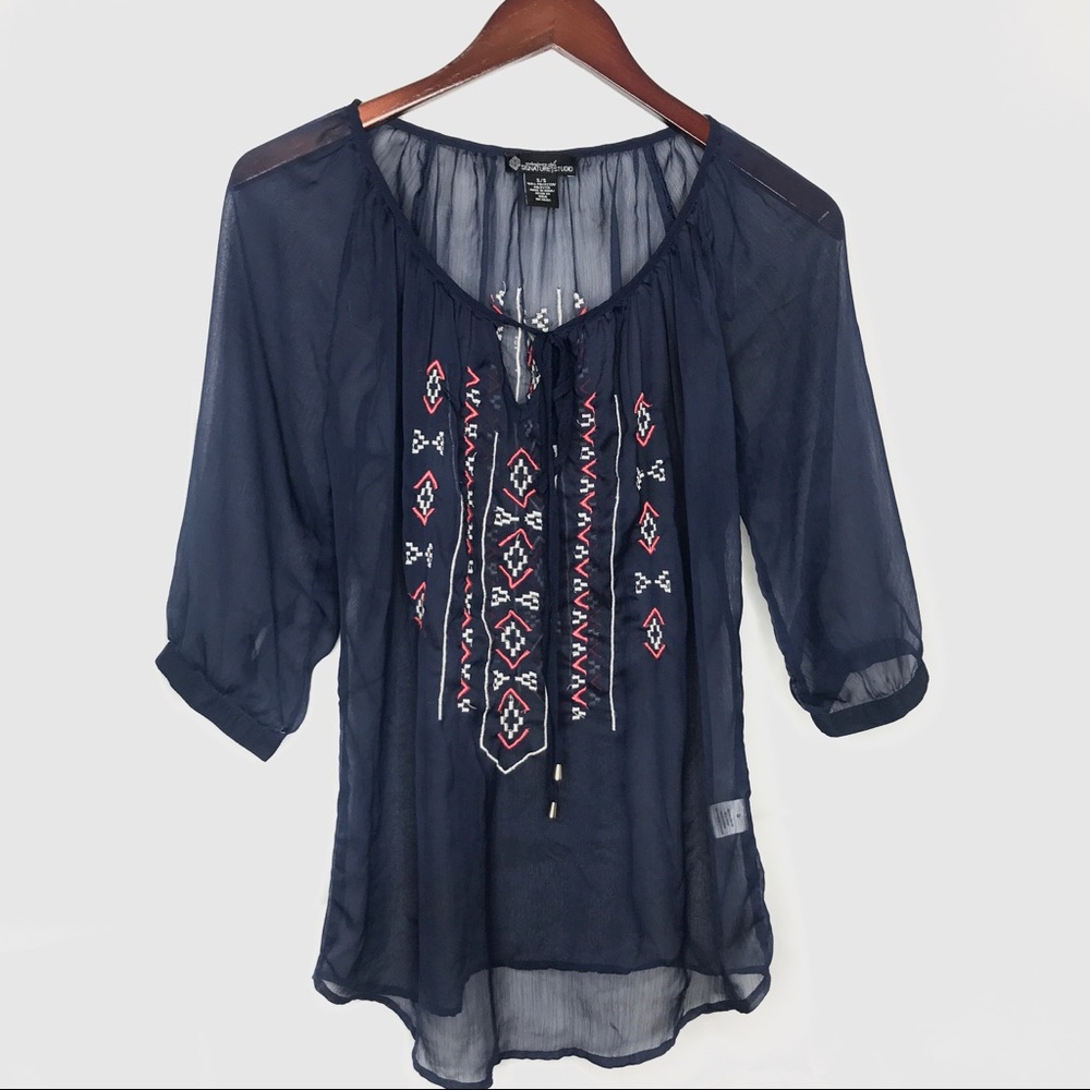 Signature studio embroidery blouse